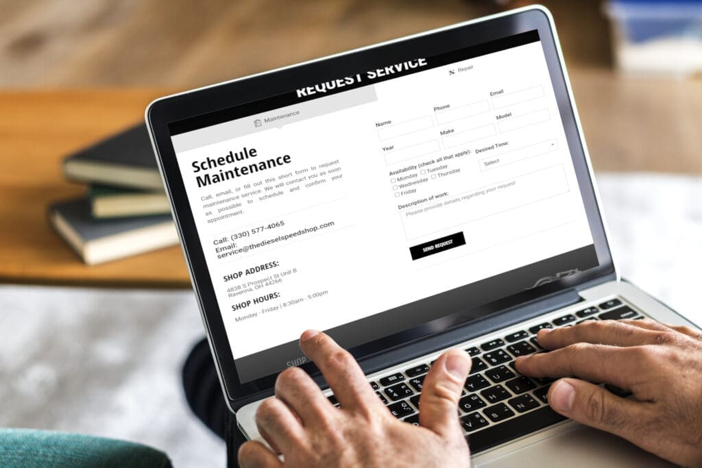 customer filling out website contact form